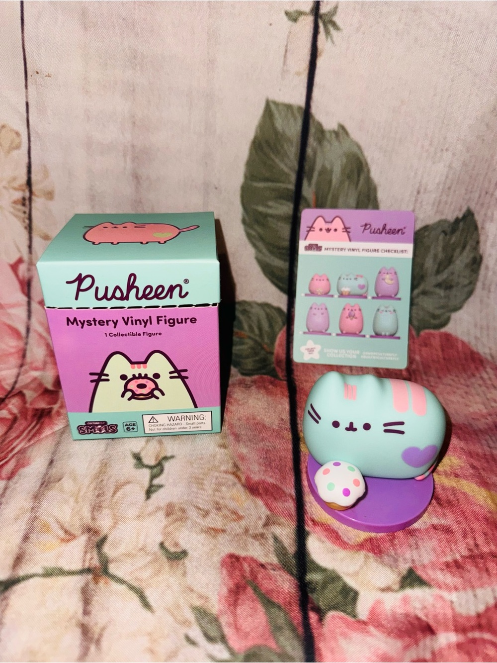 New Pusheen Pastel Vinyl Figure “Cupcake”